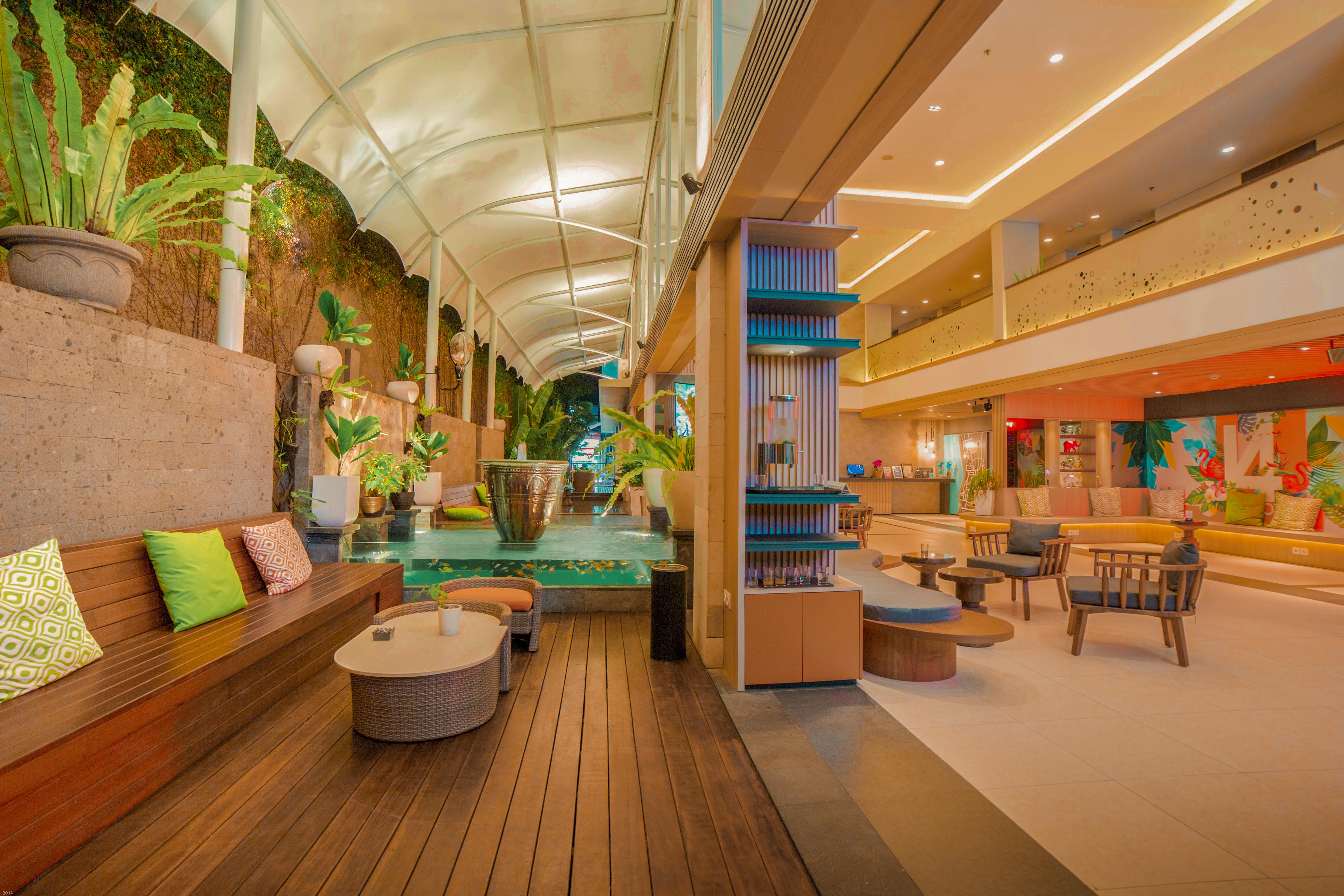 J4 Hotels Legian Exteriör bild