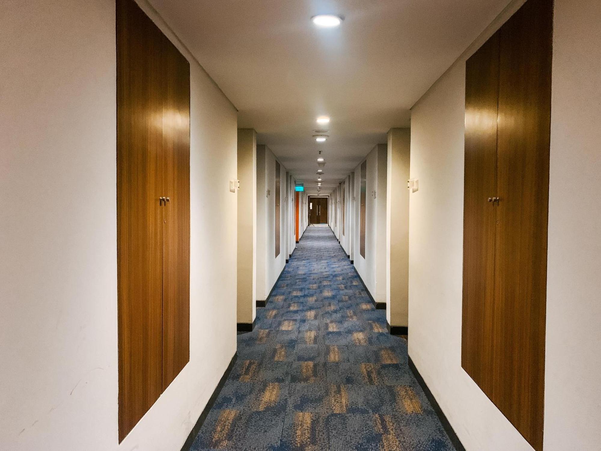 J4 Hotels Legian Exteriör bild