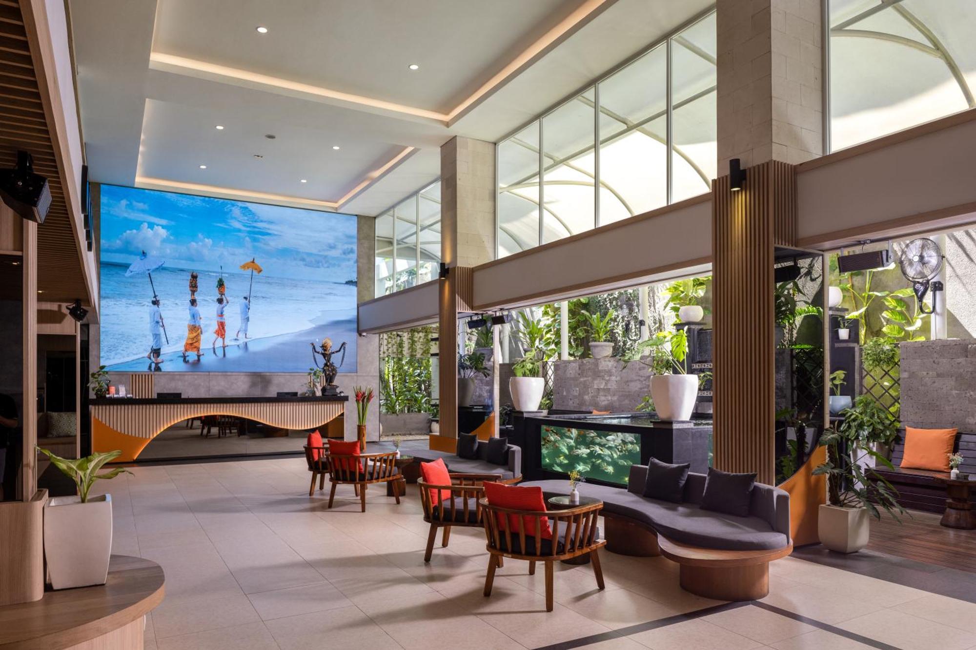 J4 Hotels Legian Exteriör bild