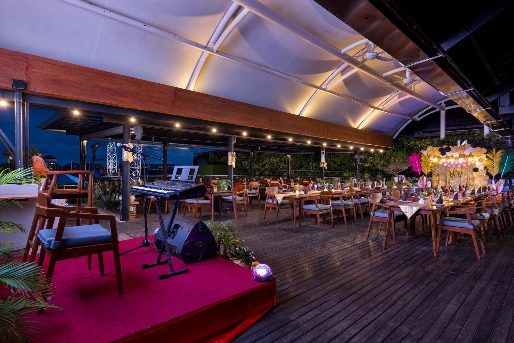 J4 Hotels Legian Exteriör bild