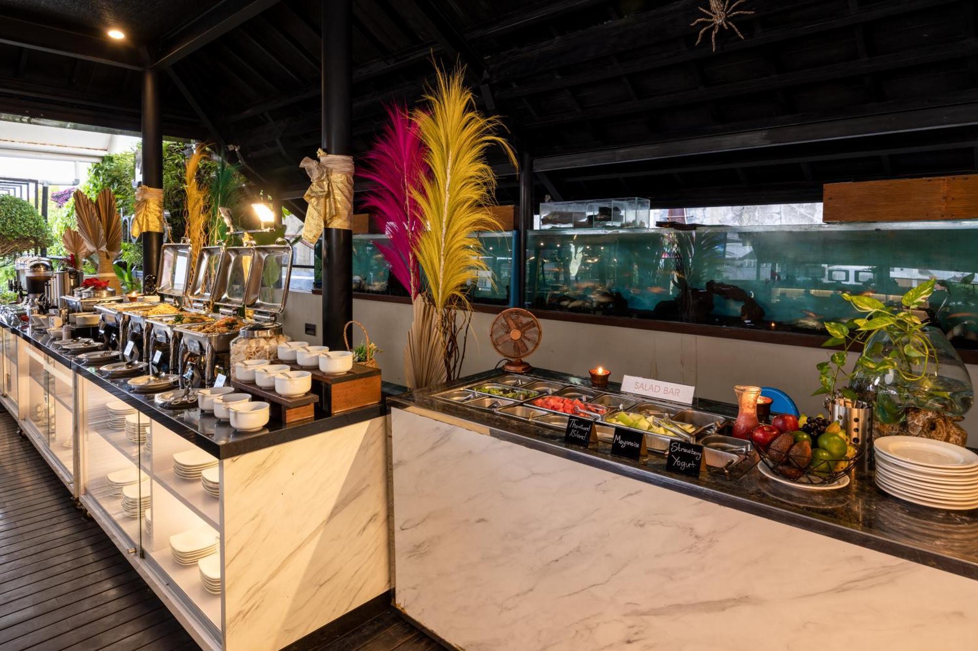 J4 Hotels Legian Exteriör bild